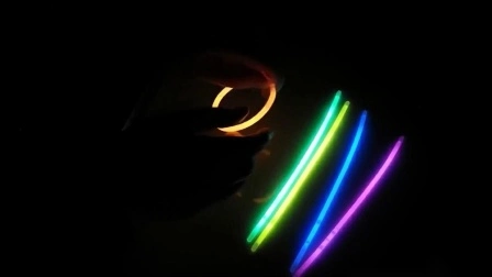 Браслет Glow Stick для вечеринки, светящийся в темноте